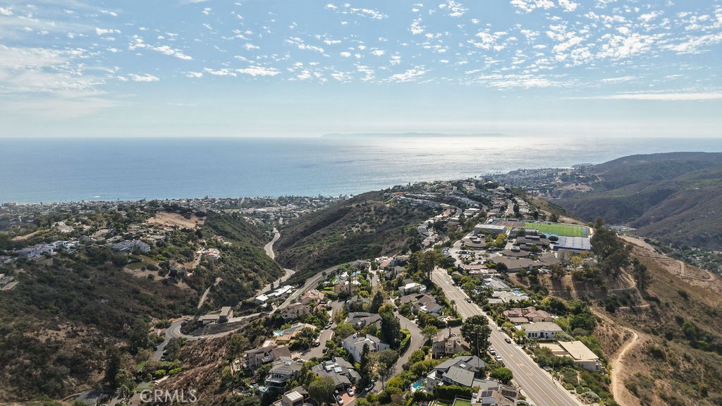 2315 Hillview