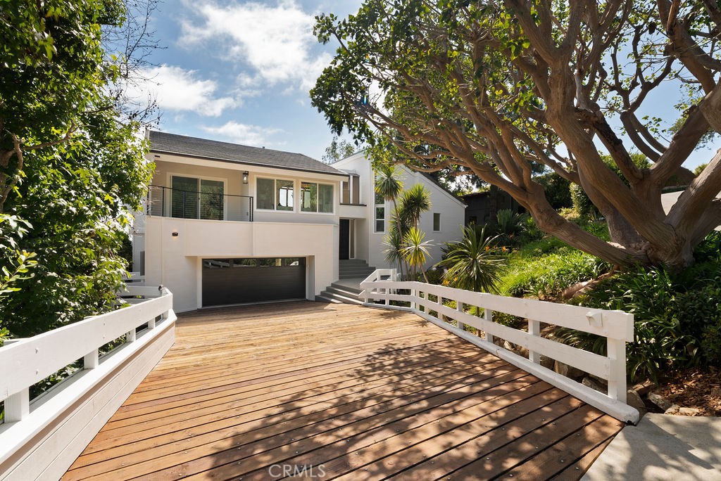 2315 Hillview
