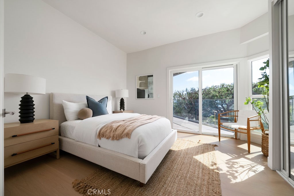 2315 Hillview