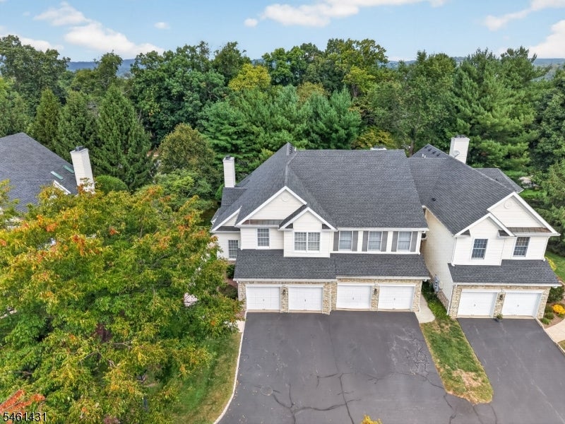 27 La Costa Dr