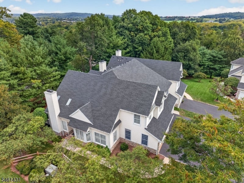 27 La Costa Dr