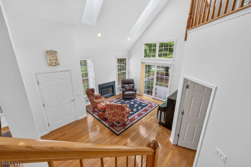 27 La Costa Dr