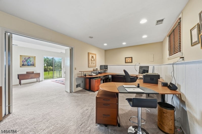 160 Sandy Ridge Rd