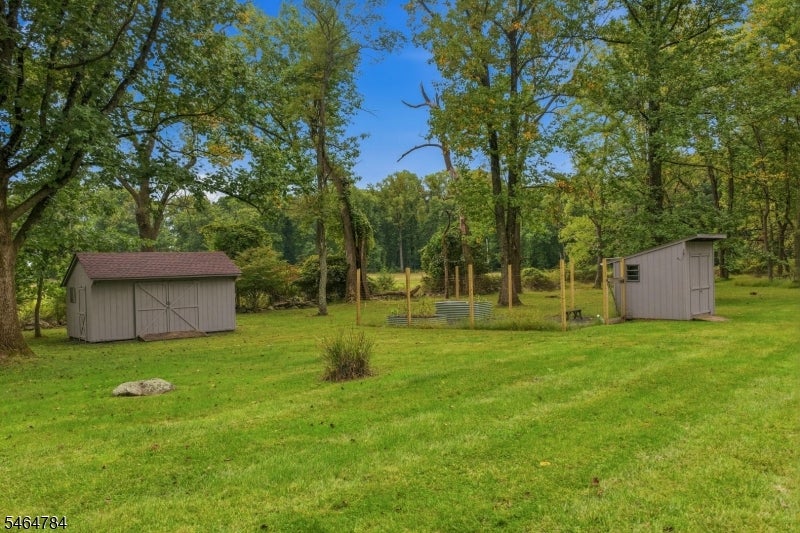 160 Sandy Ridge Rd