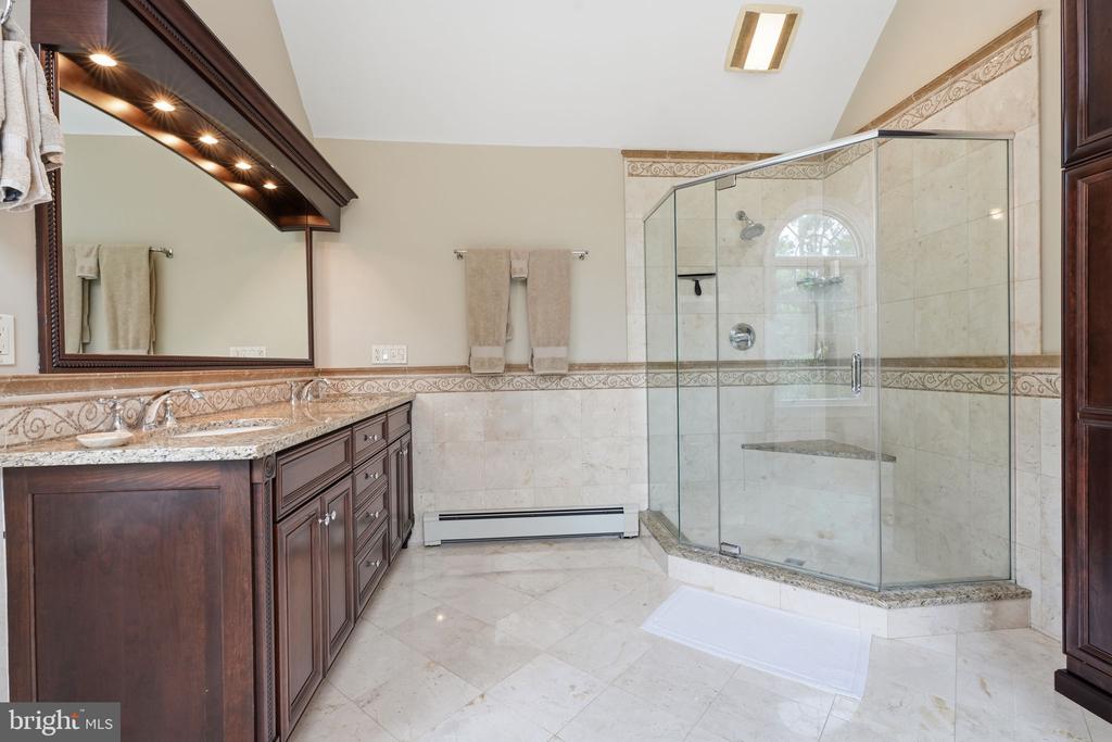 136 ROCKTOWN-LAMB ROAD