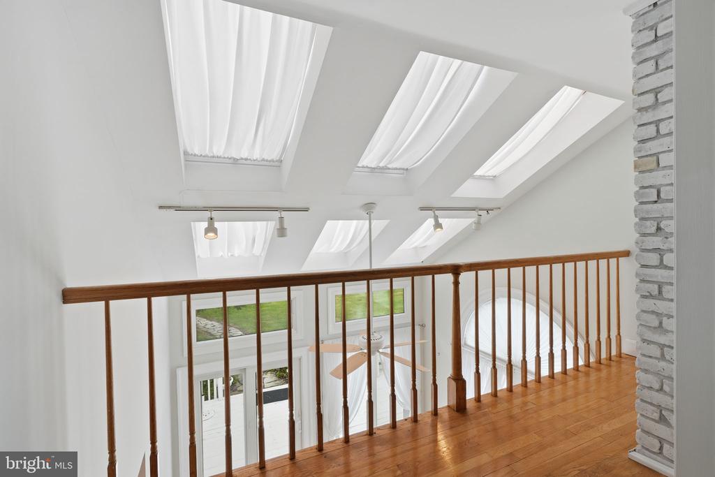 136 ROCKTOWN-LAMB ROAD