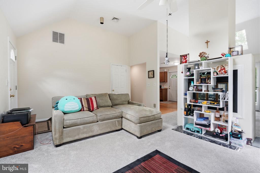 136 ROCKTOWN-LAMB ROAD