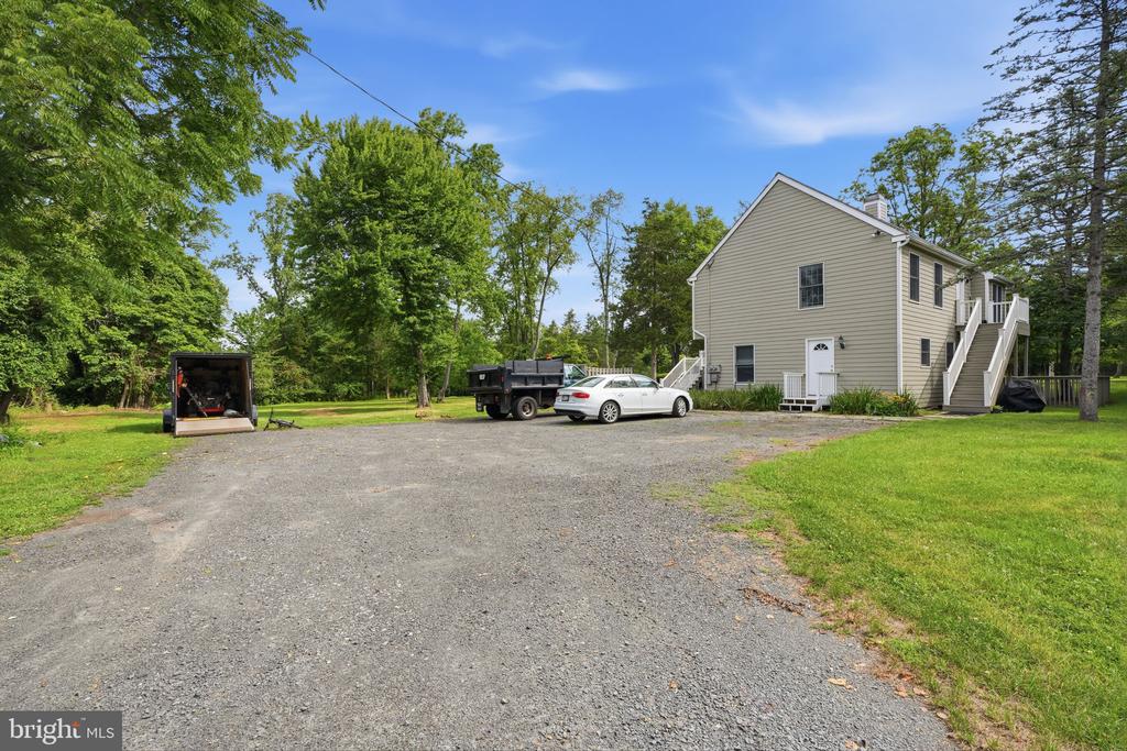 136 ROCKTOWN-LAMB ROAD