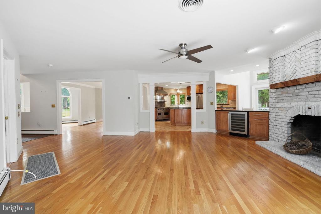 136 ROCKTOWN-LAMB ROAD