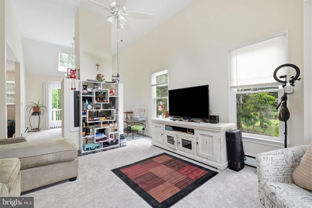136 ROCKTOWN-LAMB ROAD