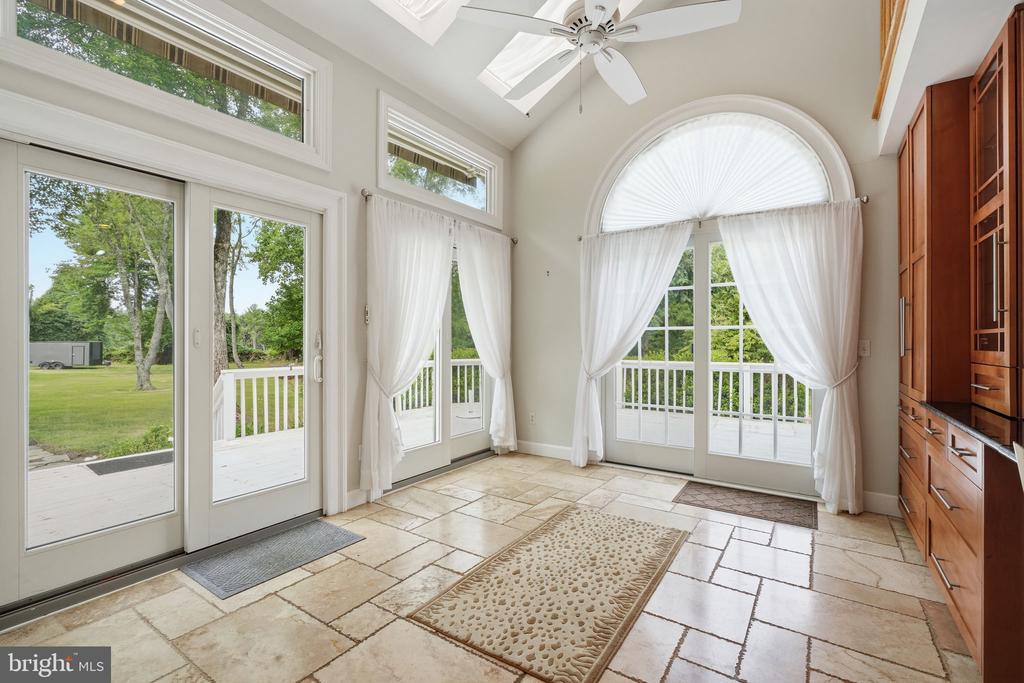 136 ROCKTOWN-LAMB ROAD