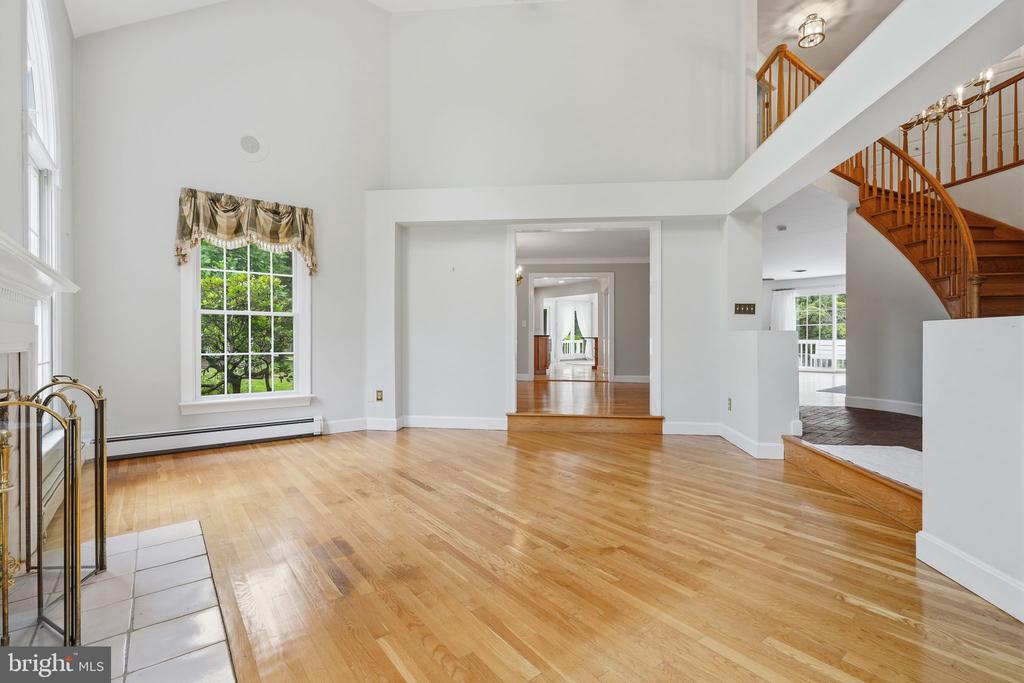 136 ROCKTOWN-LAMB ROAD