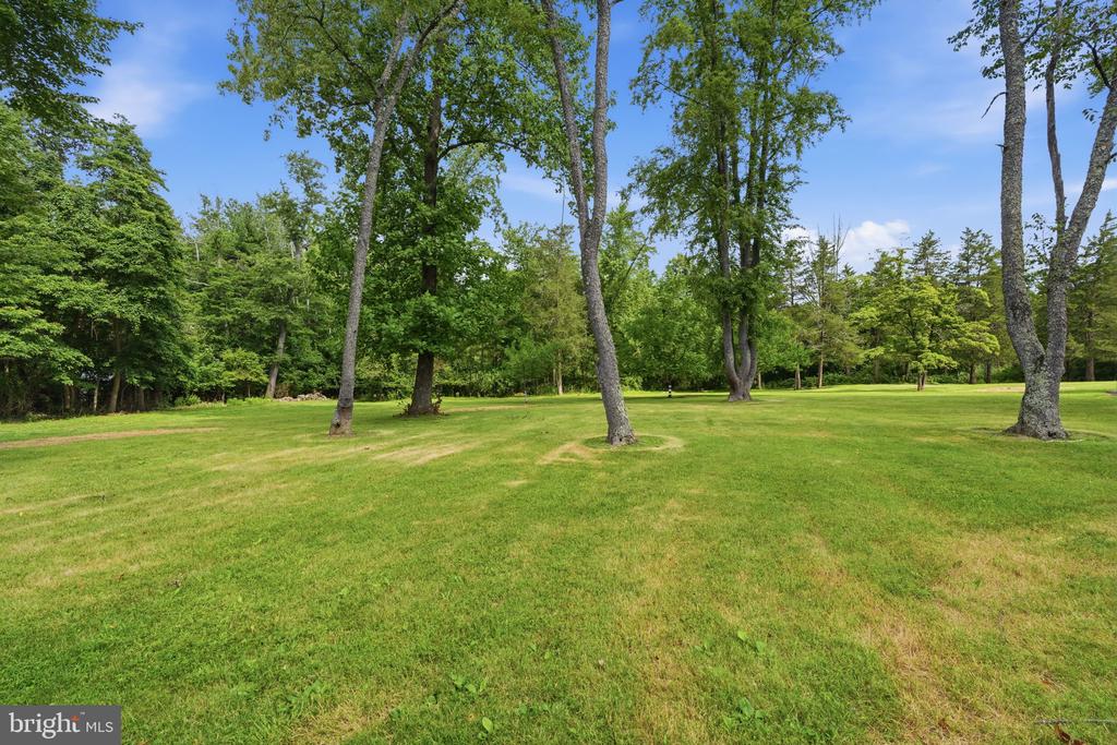 136 ROCKTOWN-LAMB ROAD
