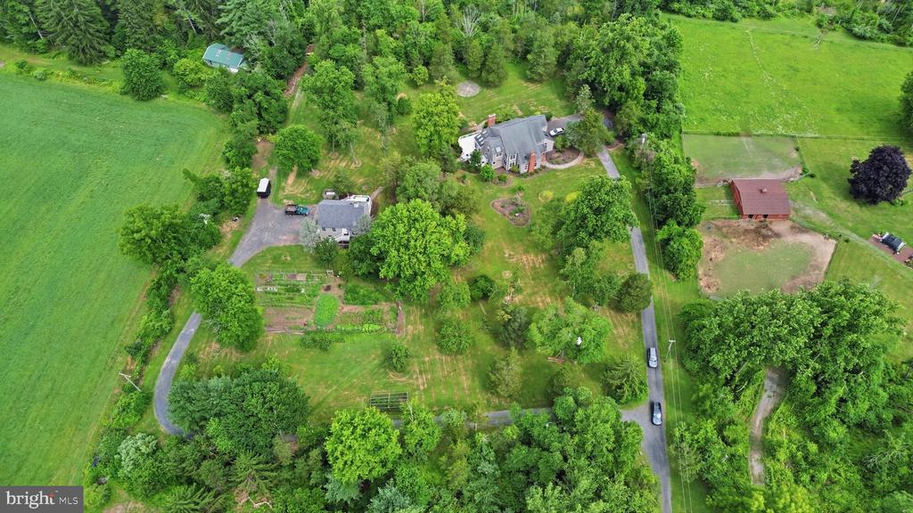 136 ROCKTOWN-LAMB ROAD