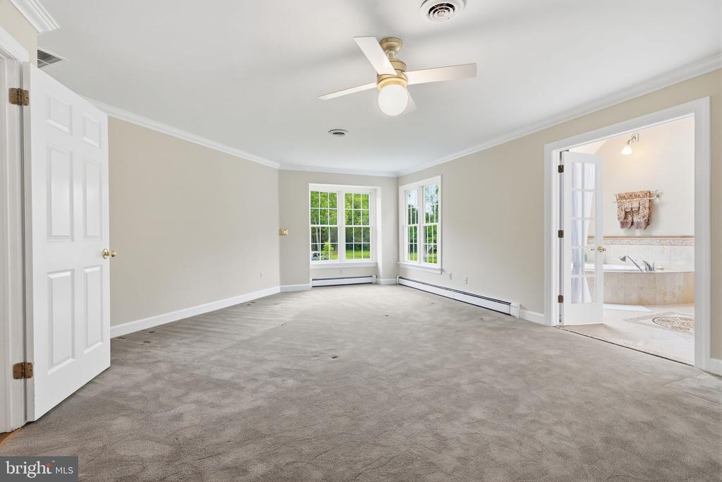 136 ROCKTOWN-LAMB ROAD