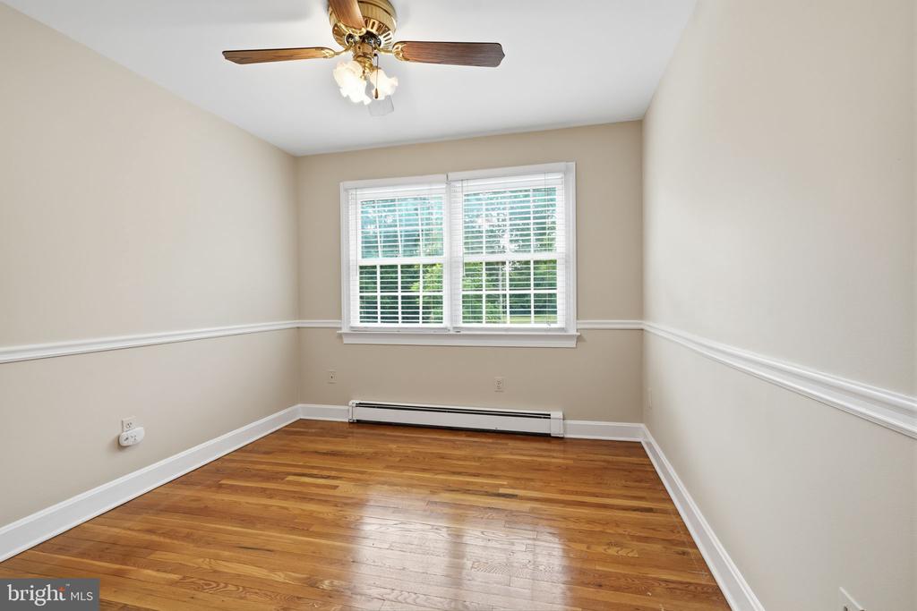136 ROCKTOWN-LAMB ROAD