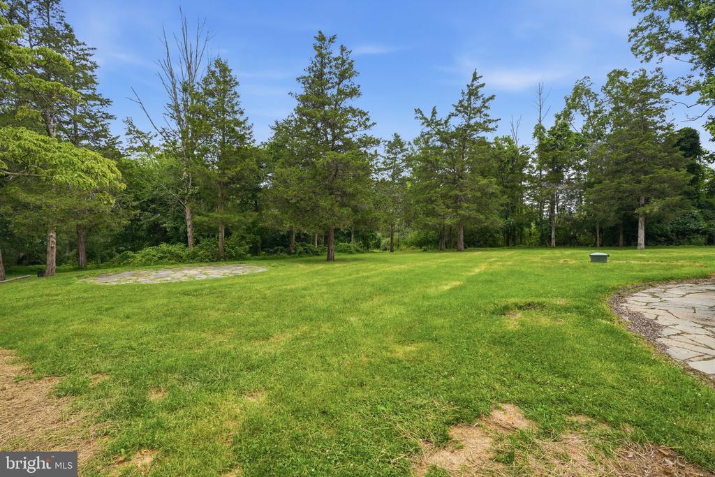136 ROCKTOWN-LAMB ROAD