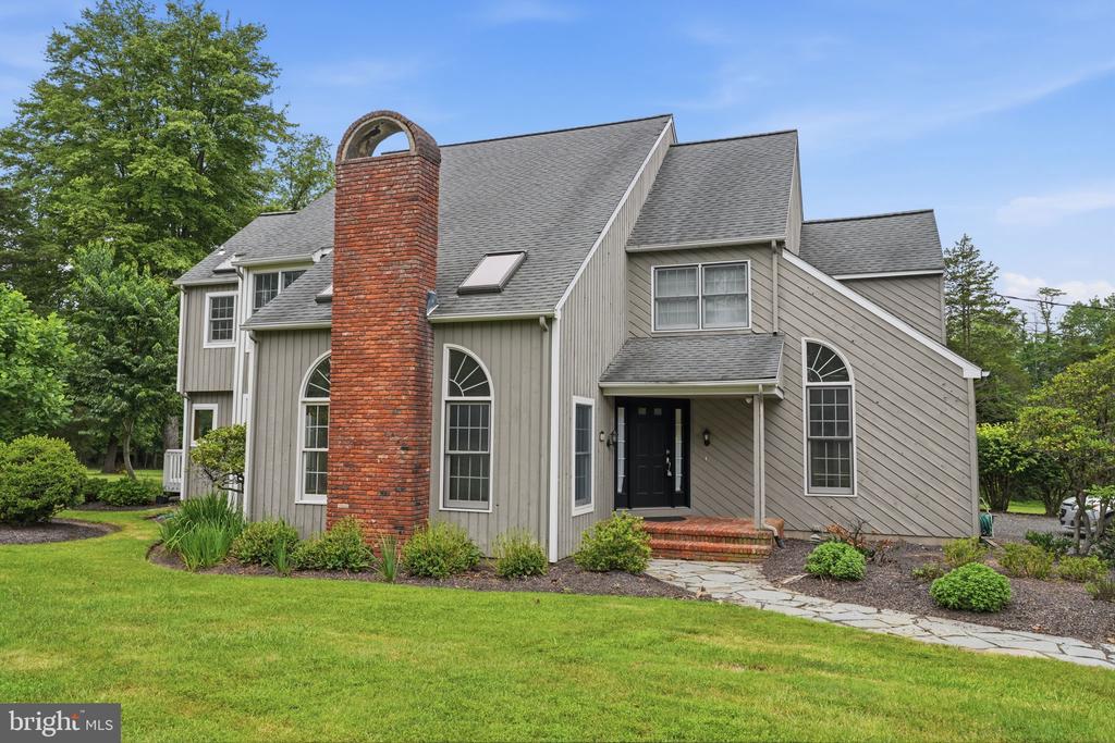 136 ROCKTOWN-LAMB ROAD