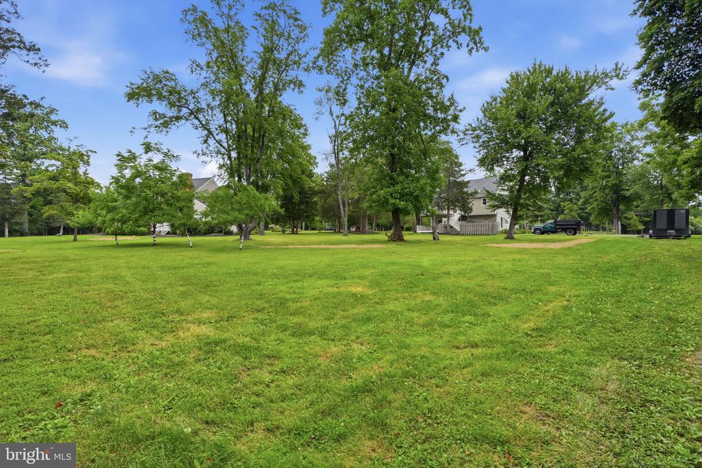 136 ROCKTOWN-LAMB ROAD