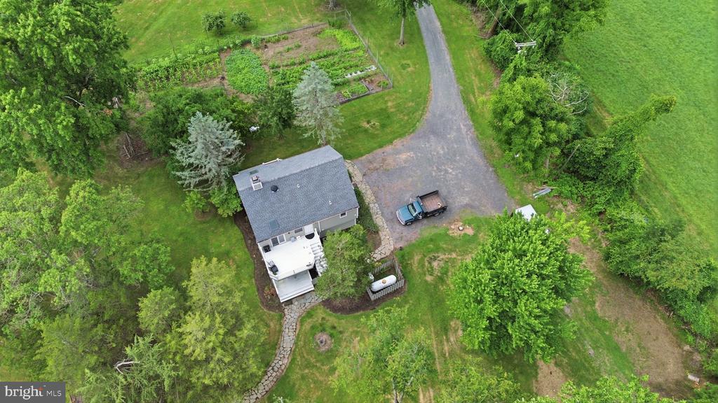136 ROCKTOWN-LAMB ROAD