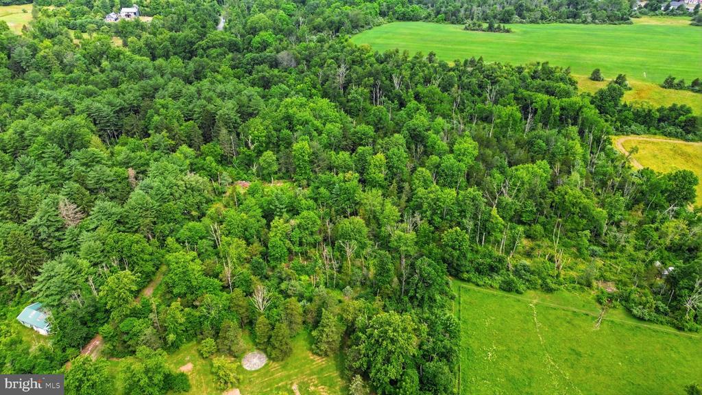 136 ROCKTOWN-LAMB ROAD