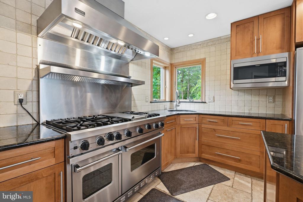136 ROCKTOWN-LAMB ROAD