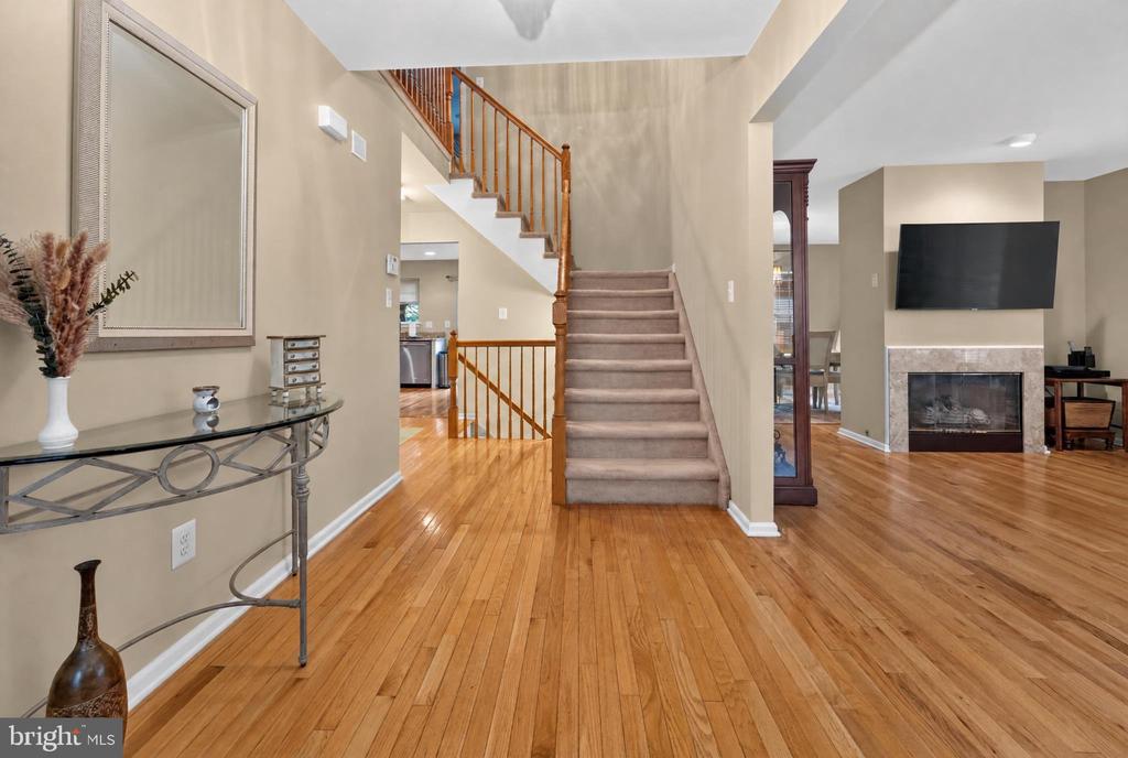 2 SHACKAMAXON TERRACE