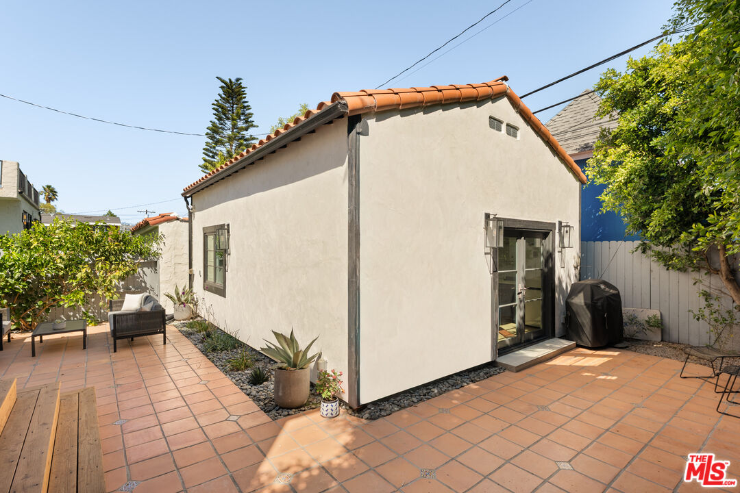 1618 S Durango Ave