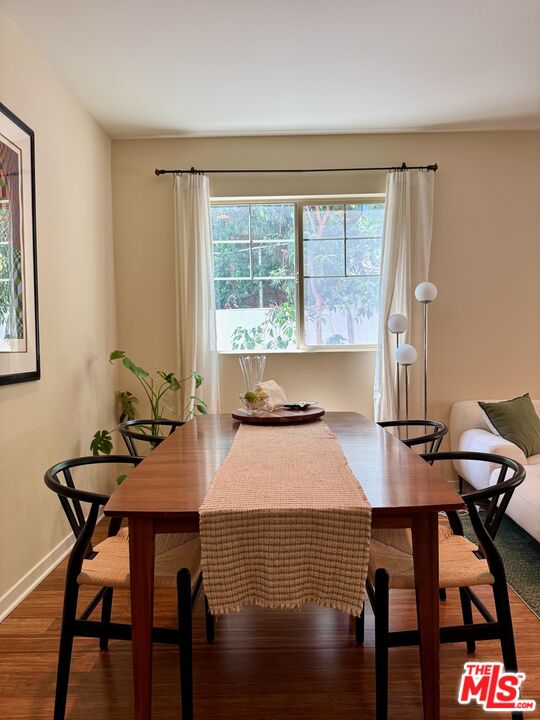 1627 Echo Park Ave Unit: 2