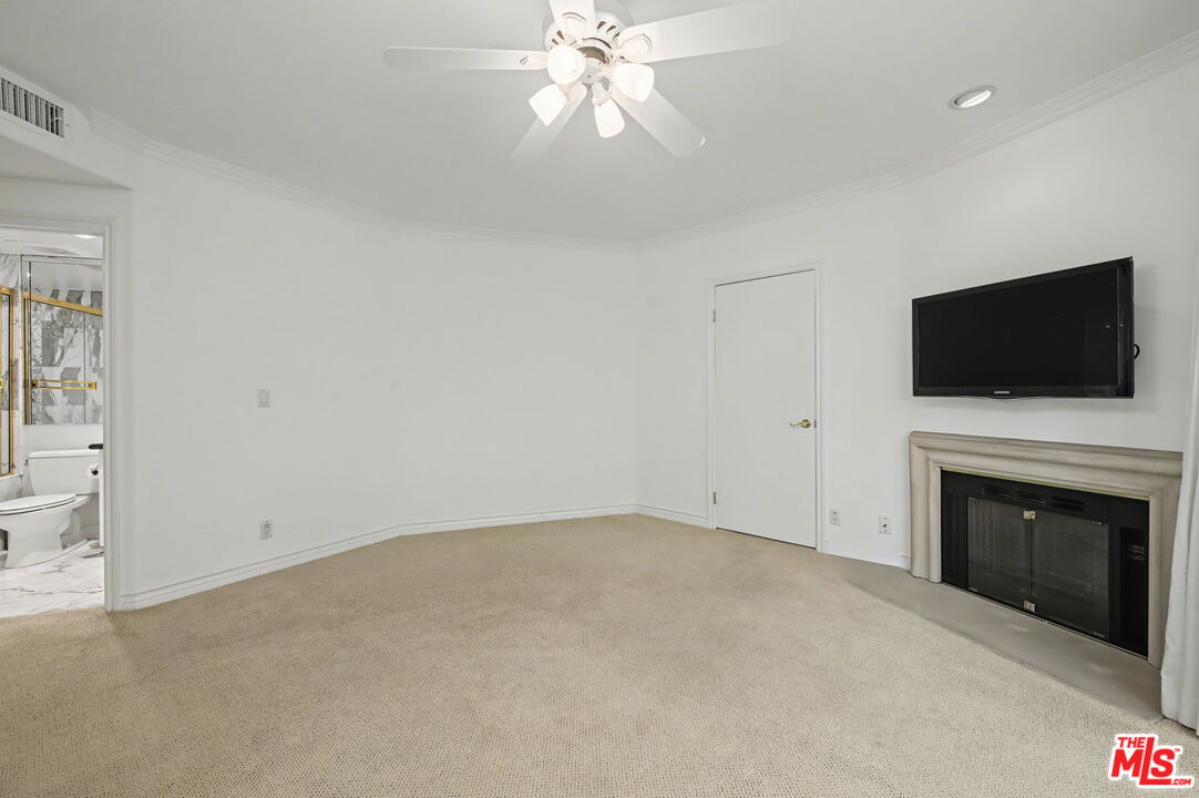 1278 S Camden Dr Unit: 303