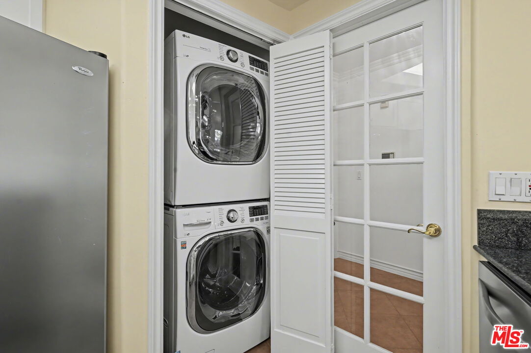 1278 S Camden Dr Unit: 303