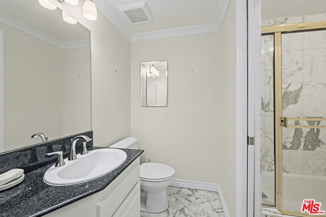 1278 S Camden Dr Unit: 303