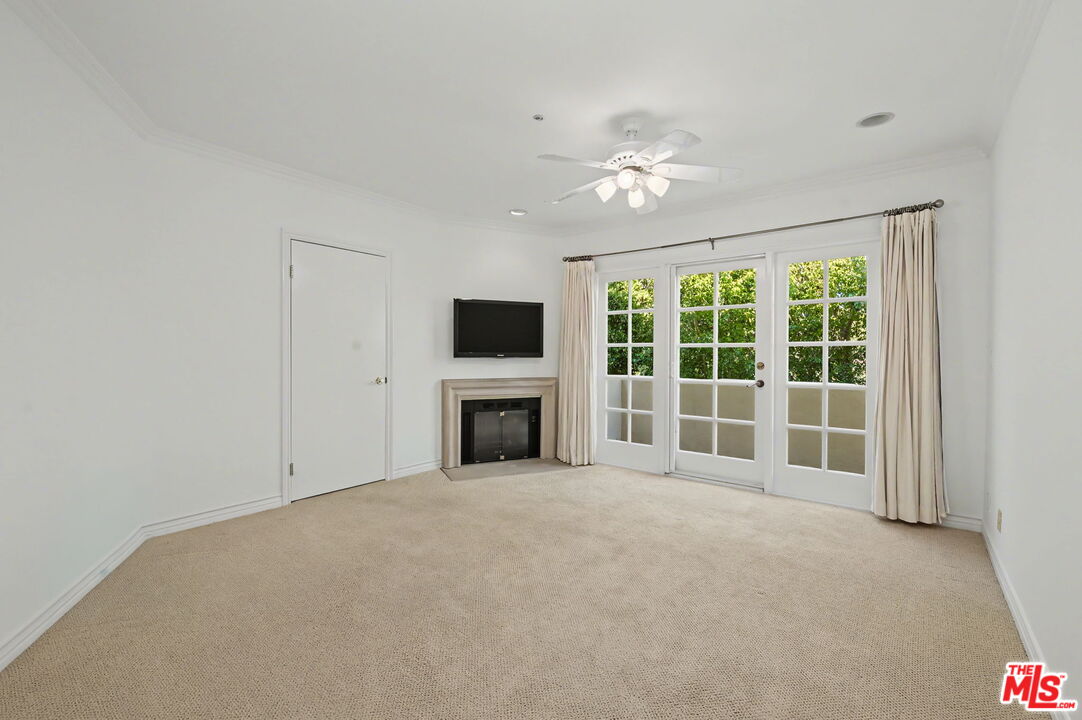 1278 S Camden Dr Unit: 303