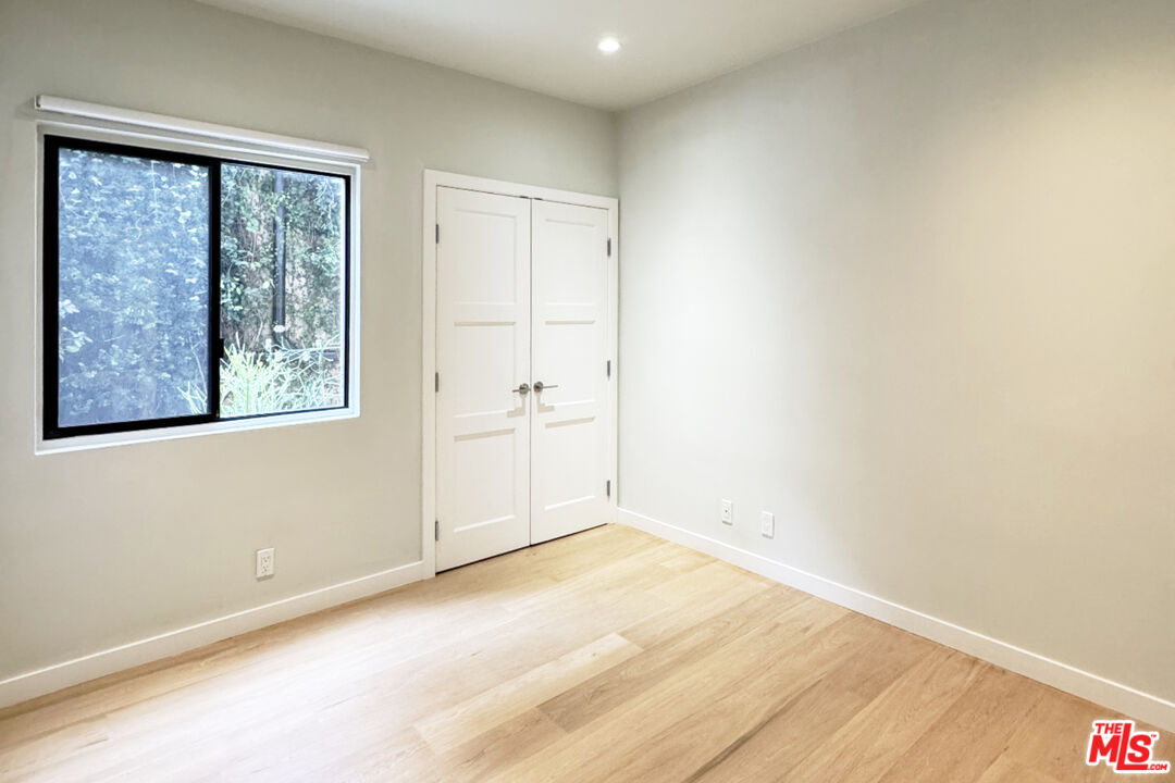 1021 Westmount Dr Unit: 102