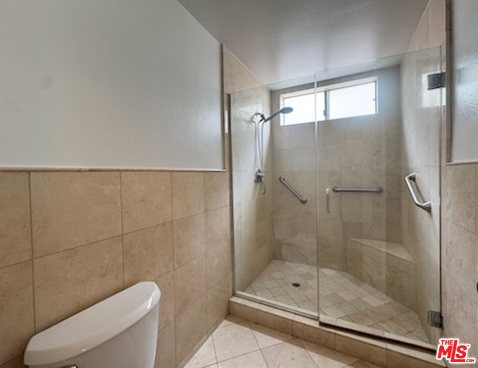 1655 Selby Ave Unit: 102