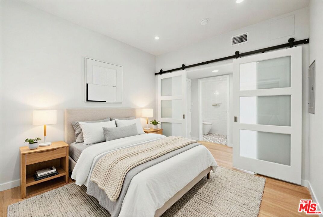 1021 Westmount Dr Unit: 102