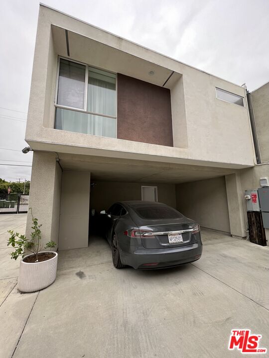 4284 Perlita Ave