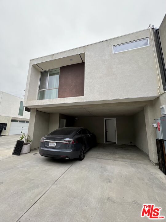 4284 Perlita Ave