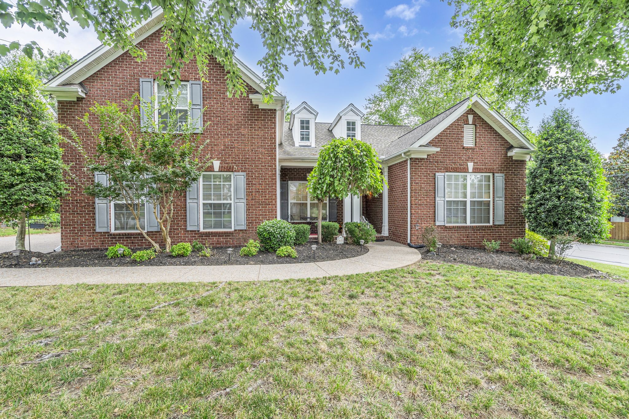 1600 Carolwinds Ct
