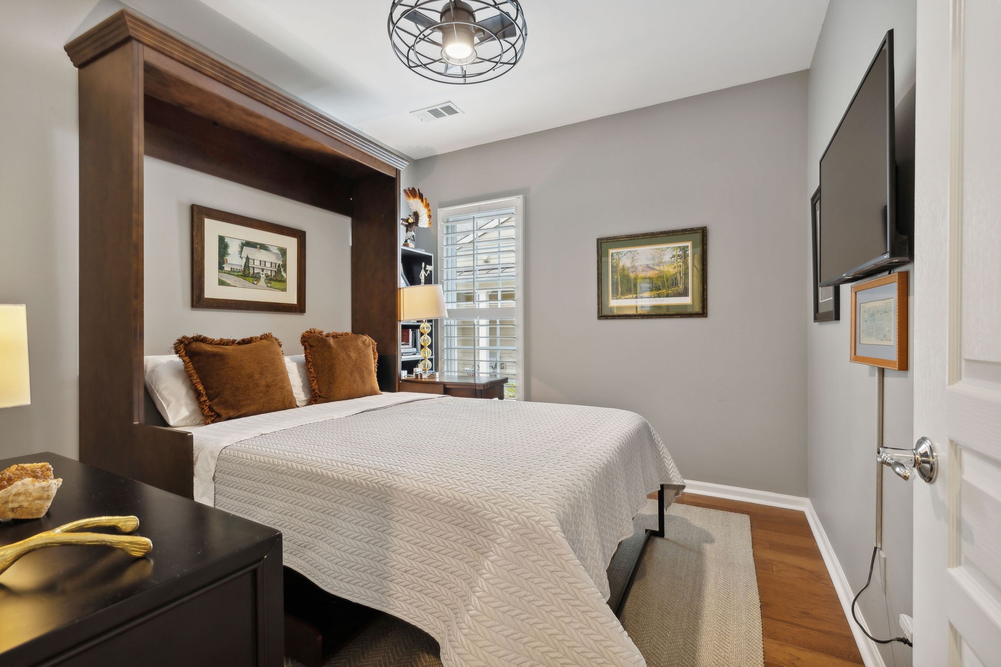 158 Old Towne Dr