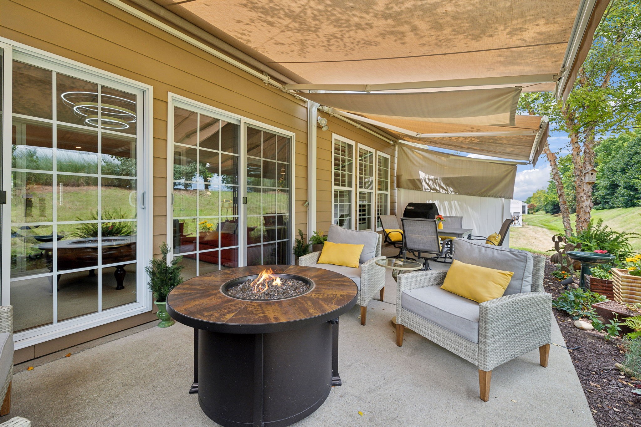 158 Old Towne Dr