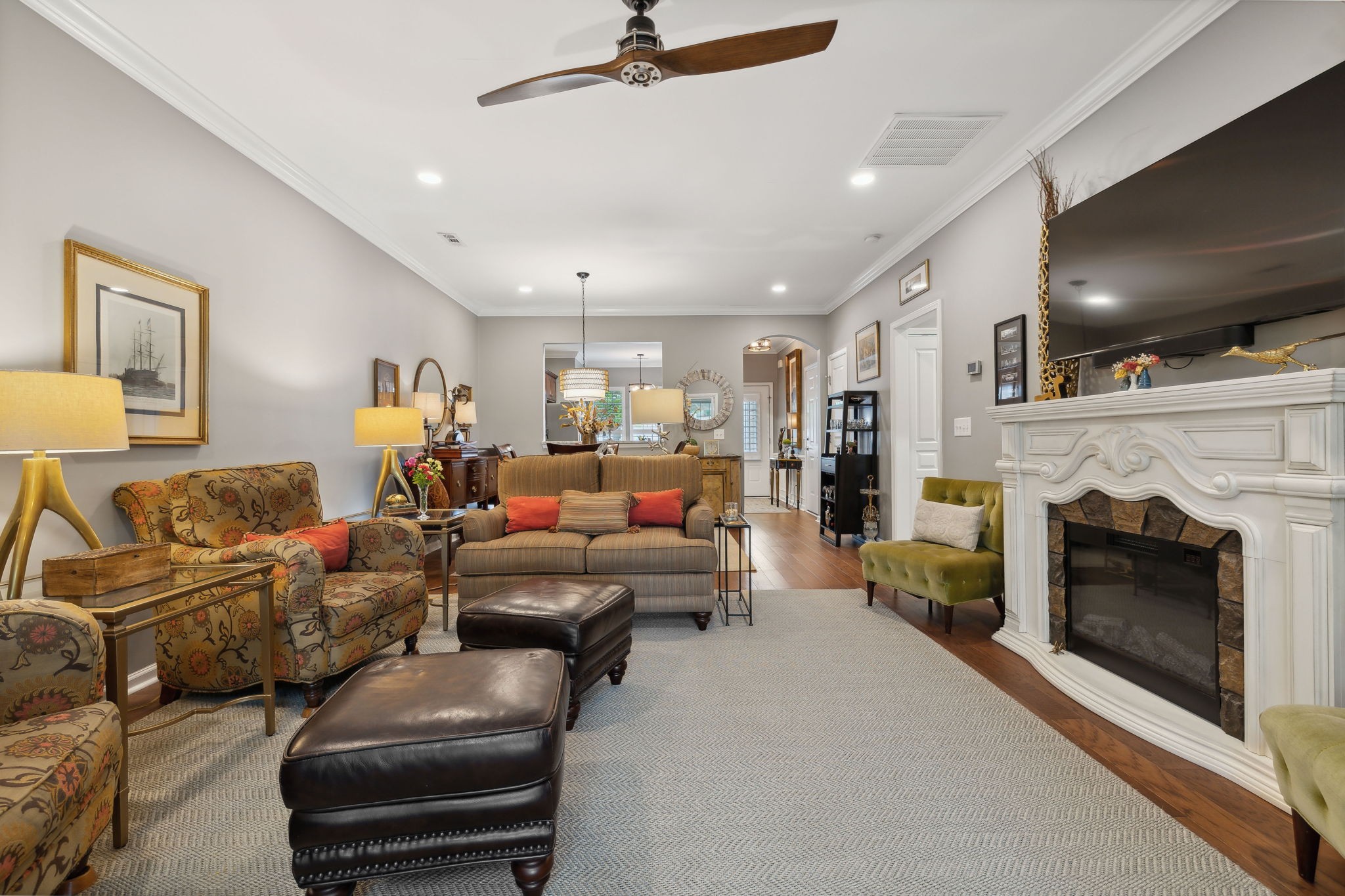 158 Old Towne Dr