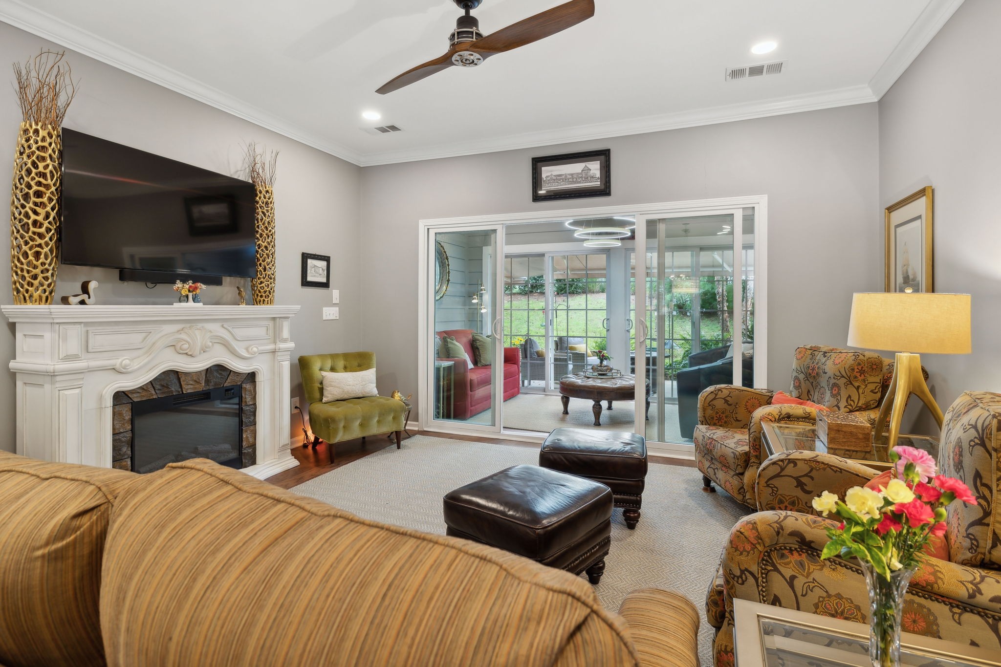 158 Old Towne Dr