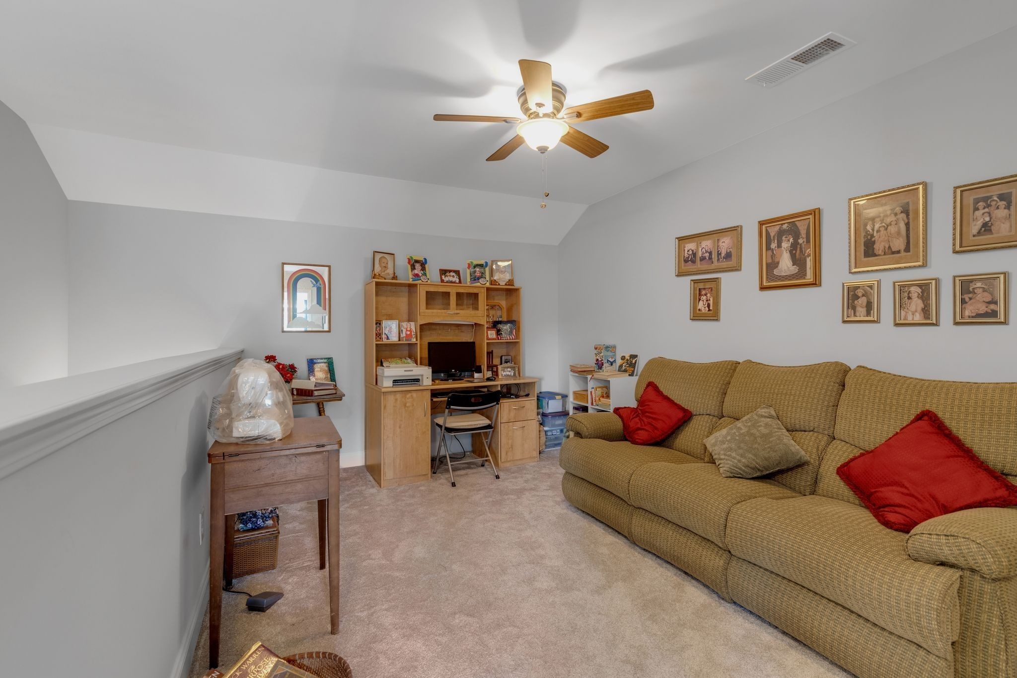 804 Meadowcrest Way
