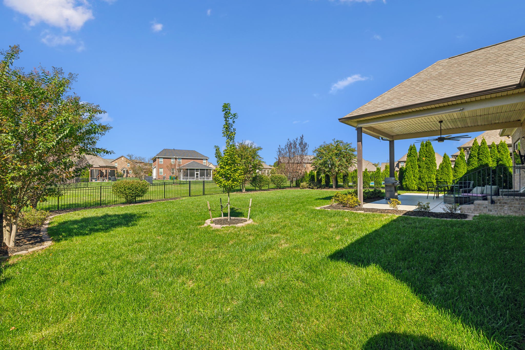 8006 June Apple Ln