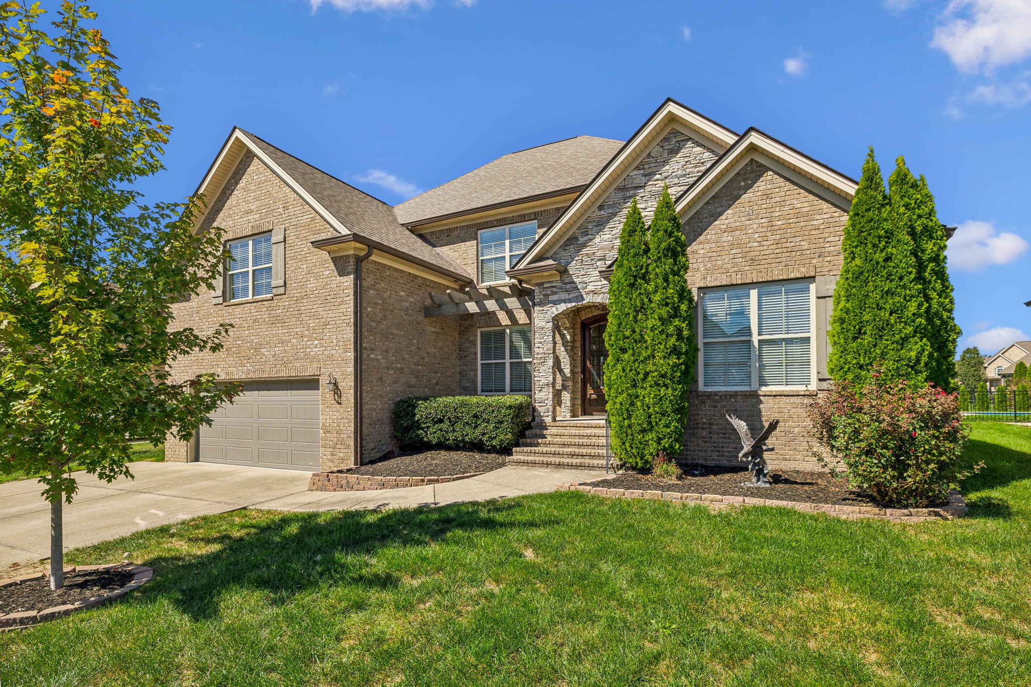 8006 June Apple Ln