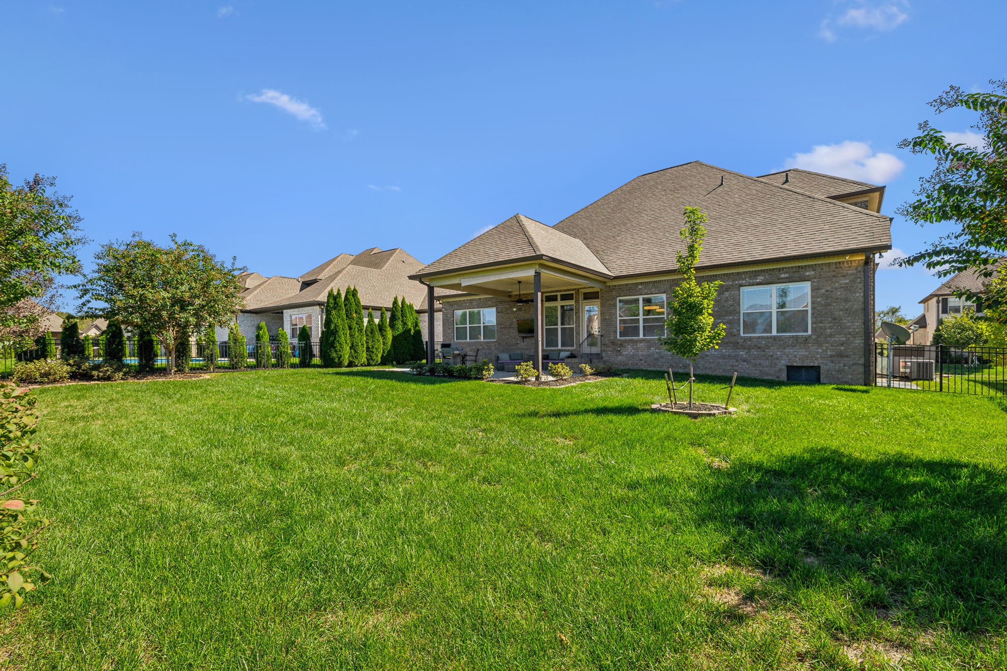 8006 June Apple Ln
