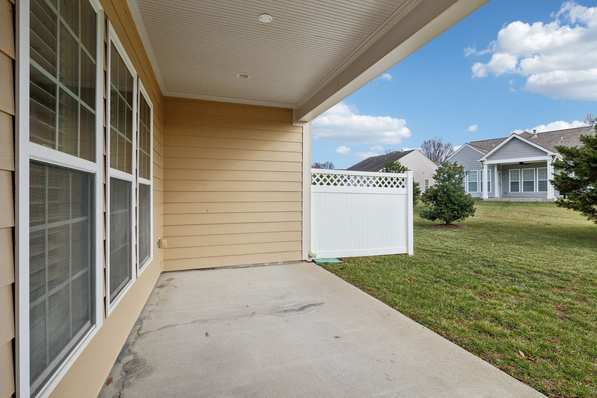157 Old Towne Dr