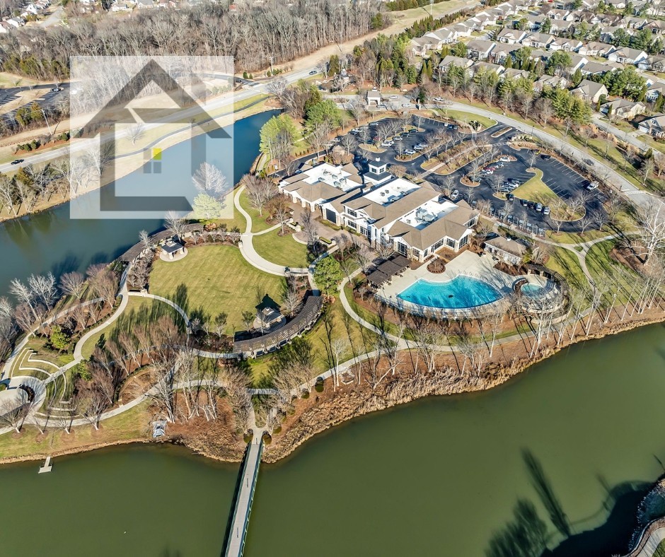 157 Old Towne Dr