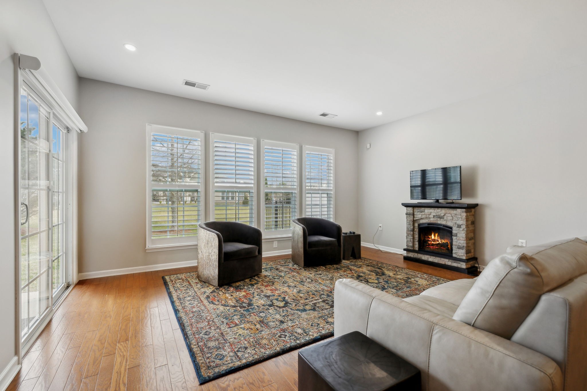157 Old Towne Dr
